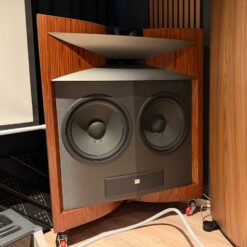 JBL D67000 Everest