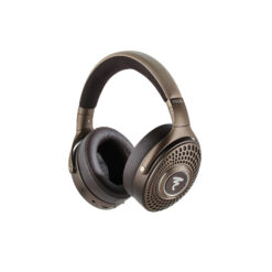 Alternative view of Focal Bathys MG